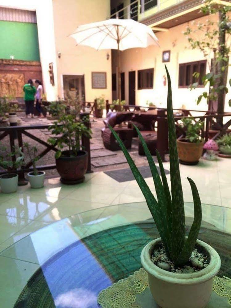 Domon Hotel Vientiane Luaran gambar